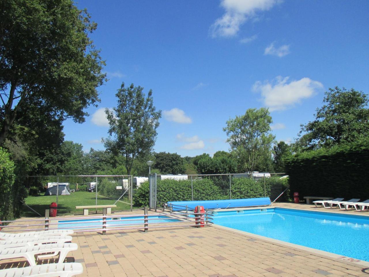 Vakantiepark Delftse Hout Exterior foto